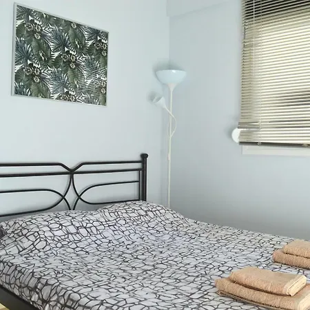 Διαμέρισμα Cosy 1 Close To The City Center *